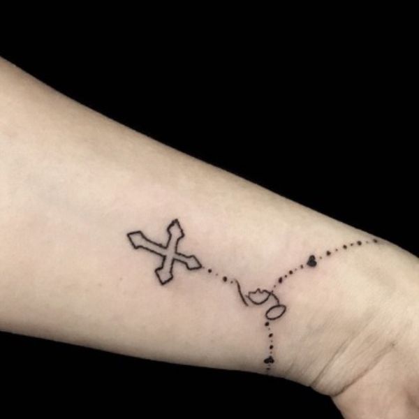 Top 20 Small Wrist Tattoo Designs