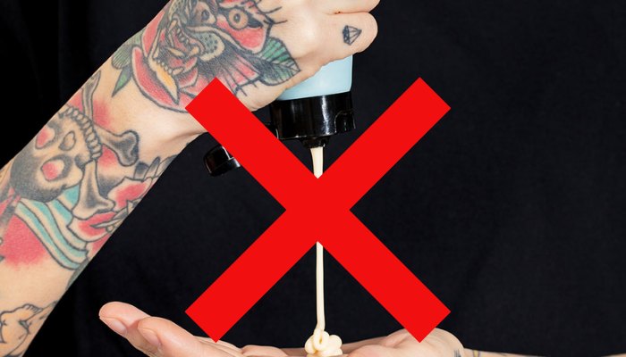 Chăm sóc hình xăm mới: Mẹo cần thiết để lành vết thương đúng cách và mực xăm bền lâu