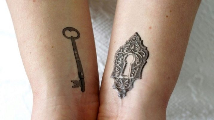 Best Lock and Key Couple Tattoo Ideas with Deep Meanings 1 Lock and key couple tattoo ideas