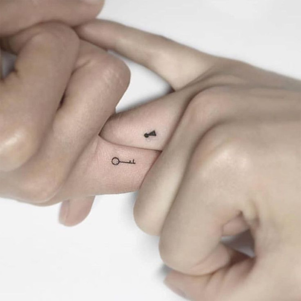 Cute Small Matching Tattoos for Couples with Meaningful Designs 5 Symbolic & Nature-Inspired Designs