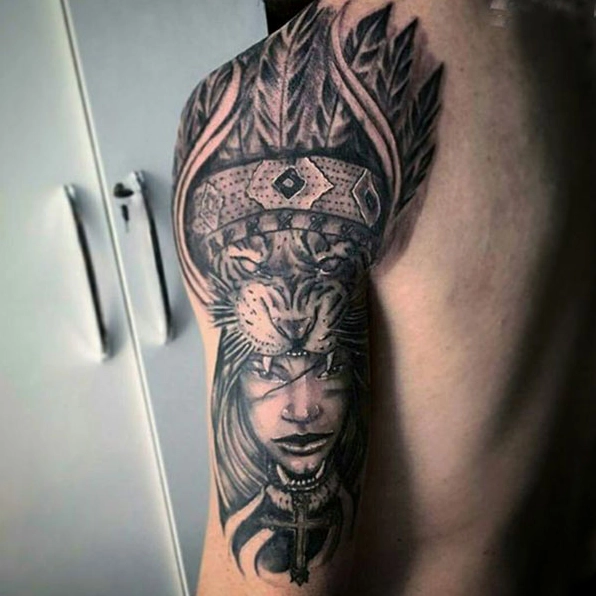 Best Tribal Arm Tattoo Designs for Men: From Classic to Modern Styles 2 Why Tribal Arm Tattoos Remain Popular