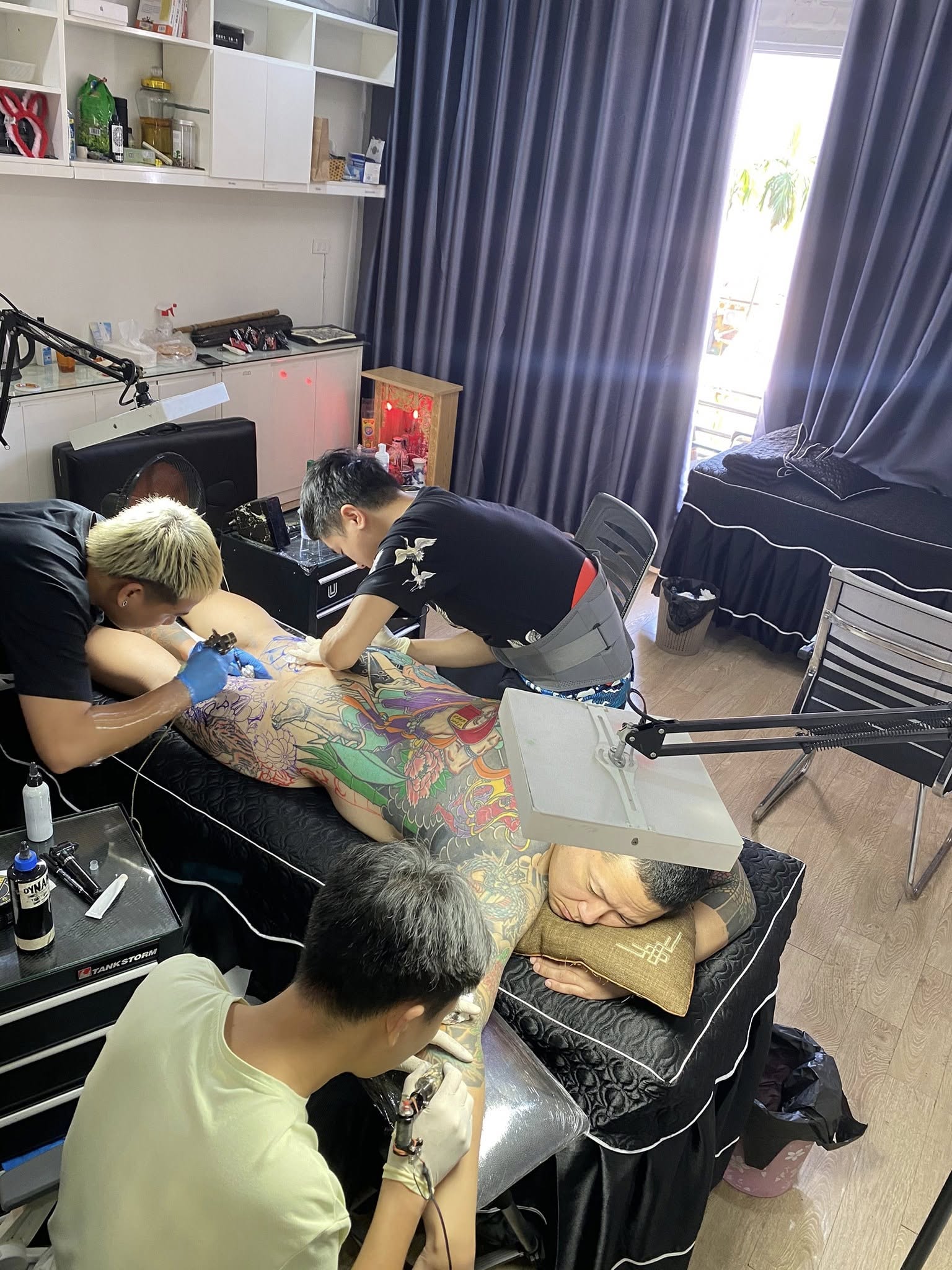 No Language Barrier Worries: Discover Reputable Tattoo Shops For Western Tourists 6 Why Vietnam Has Become a Tattoo Destination